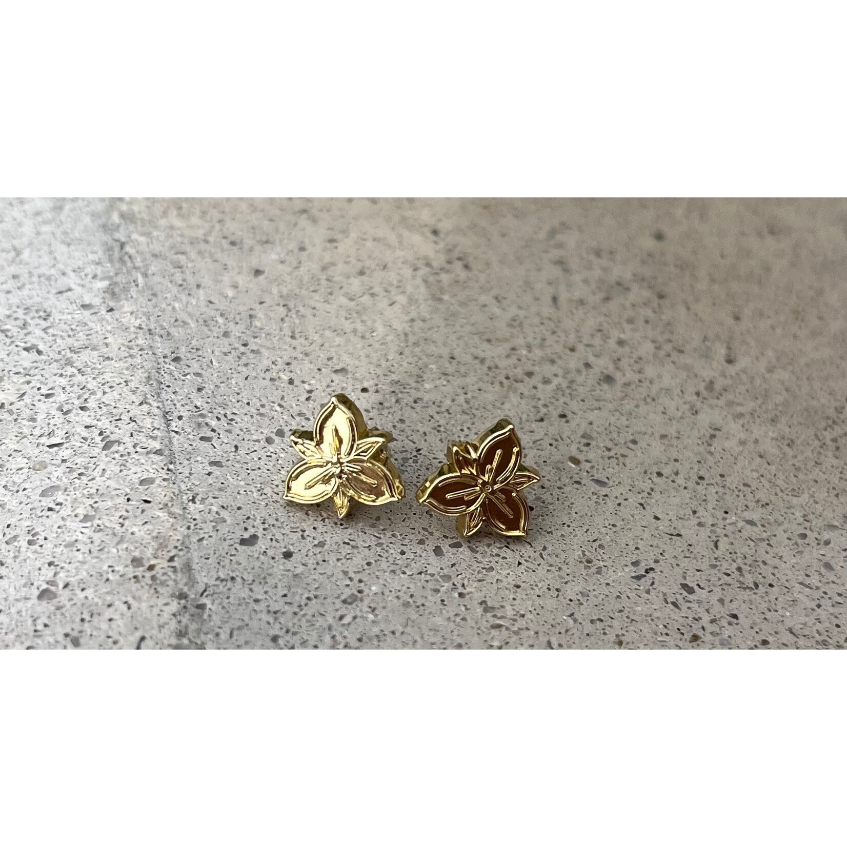 Earring - Trillium Flower - Selection