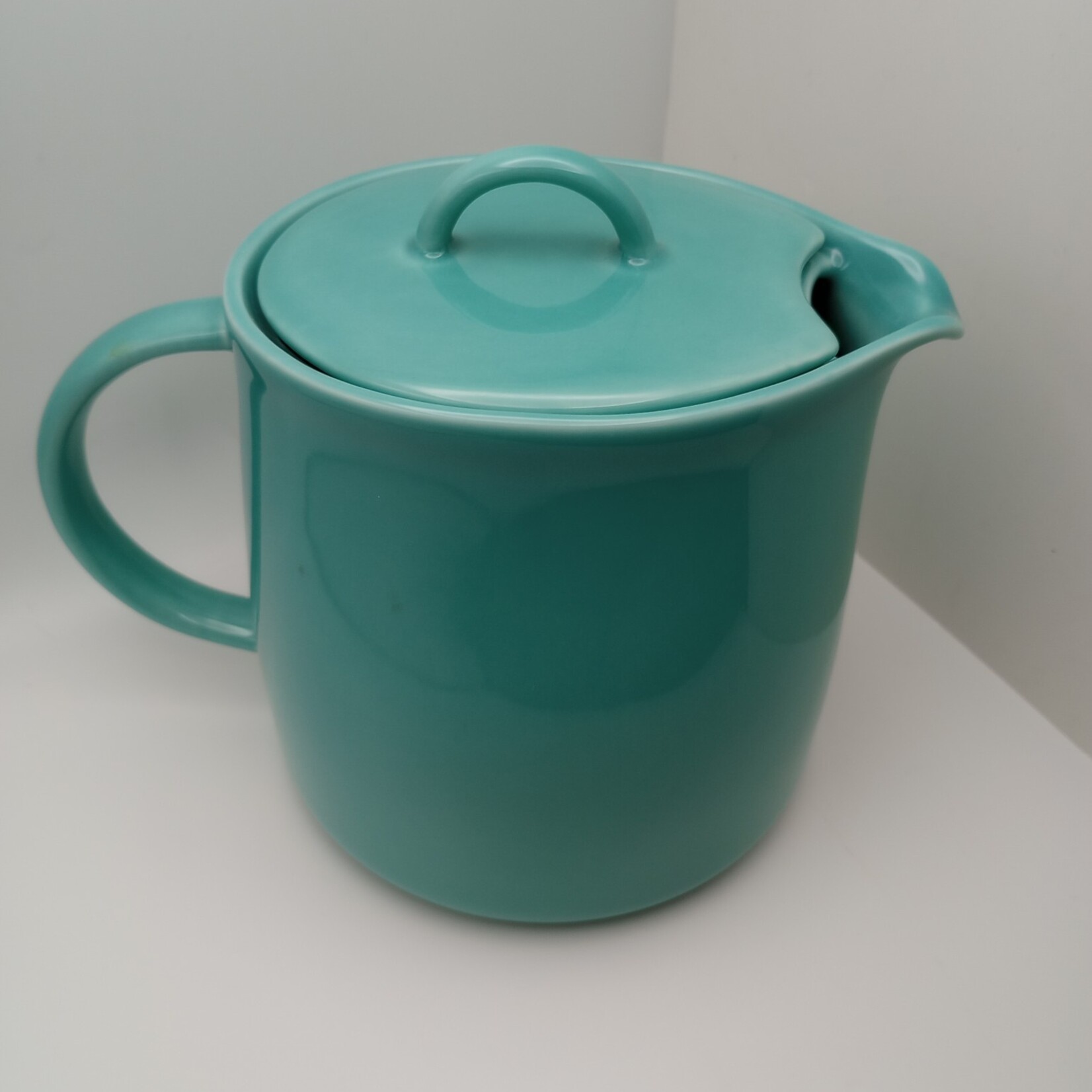 D’Anjou Tea Pot with Infuser