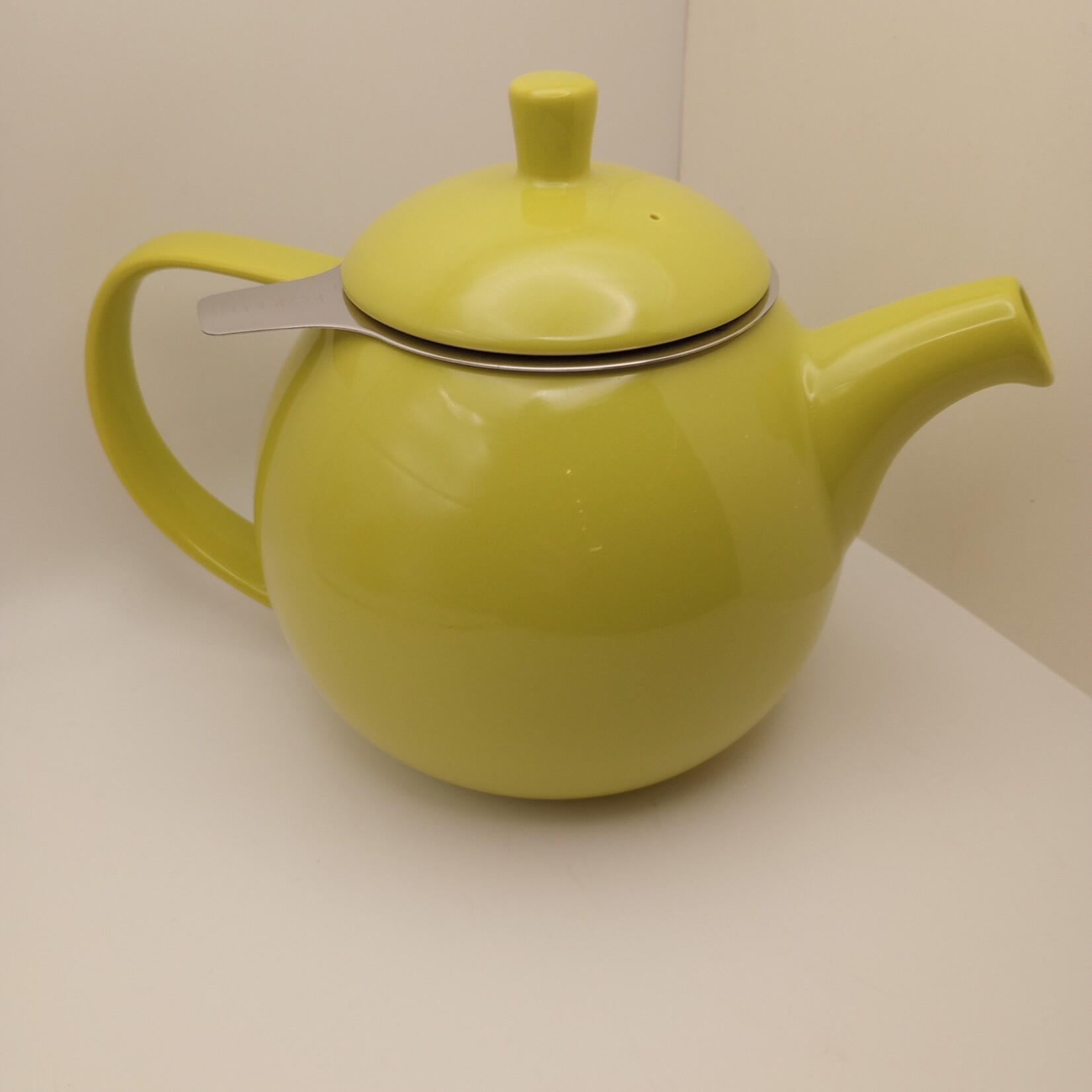 ForLife: Curve Teapot Small (24oz):