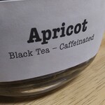Black Tea: Apricot