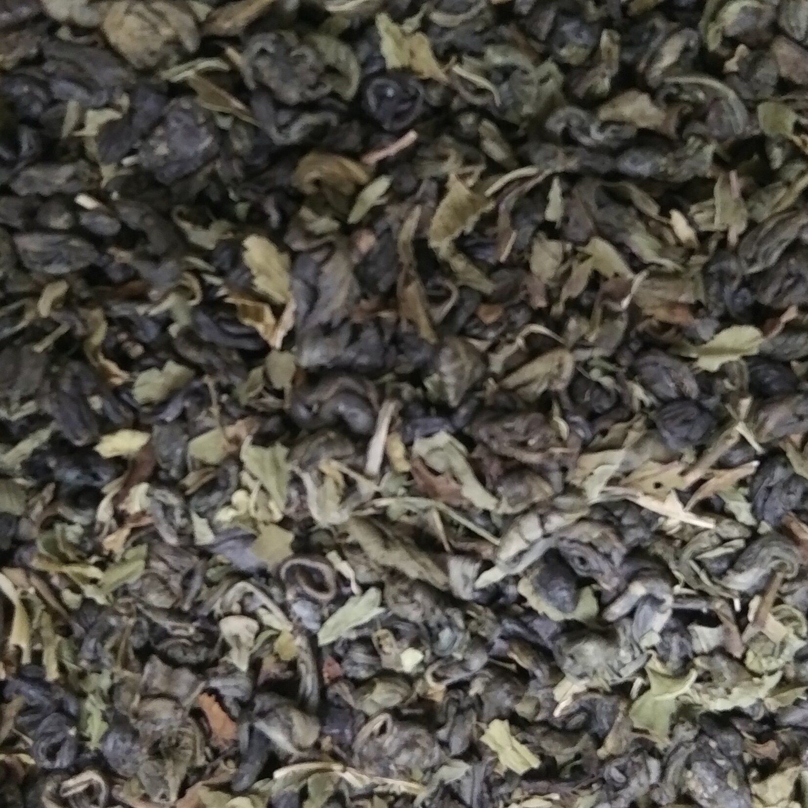 Green Tea 2 oz Package: Gunpowder Mint