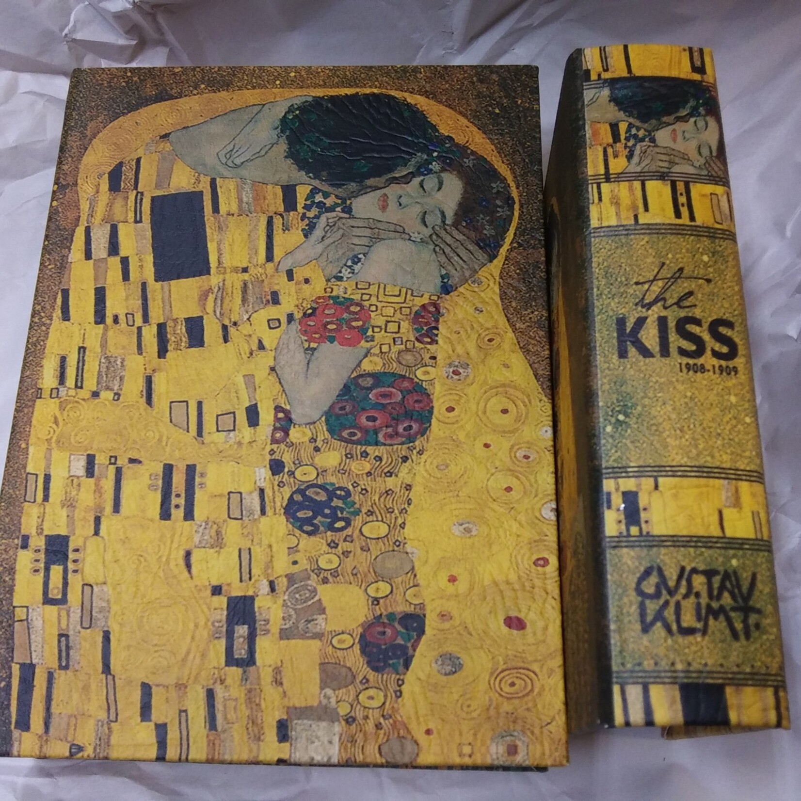 The Kiss (Klimt) Book Box