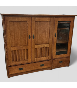 45603 Quarter-Sawn White Oak 64.5"W TV Cabinet