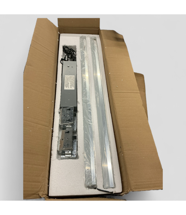 47570 Robern Vesper Vertical Light