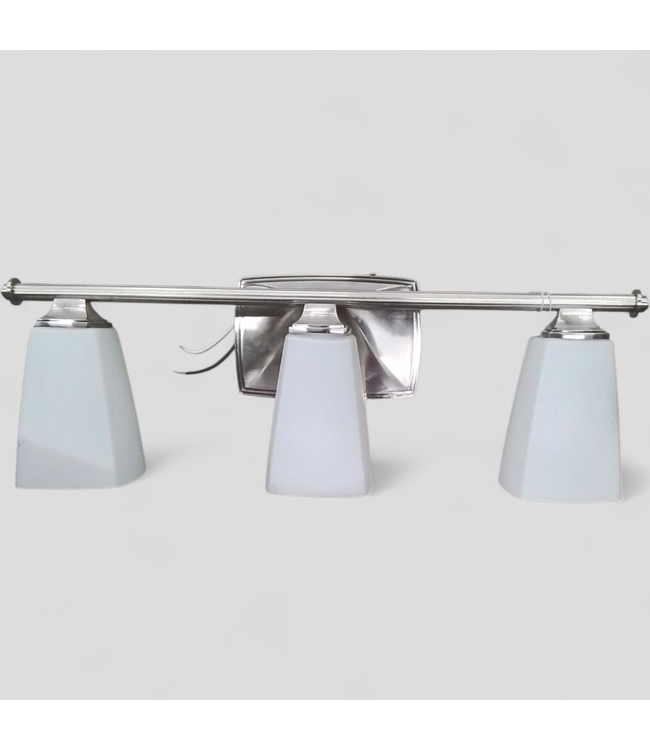 47708 Hinkley 3-Light Vanity Light