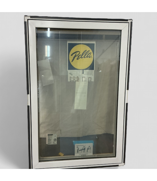 47944 Pella Casement With Blinds RH 32"W x 48"H