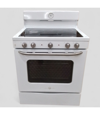 47953 GE Artistry Series White Electric Range 4.8 cu. ft.