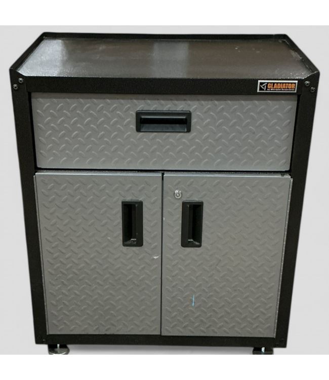 48534 Gladiator Black & Gray Gearbox 28.25"W