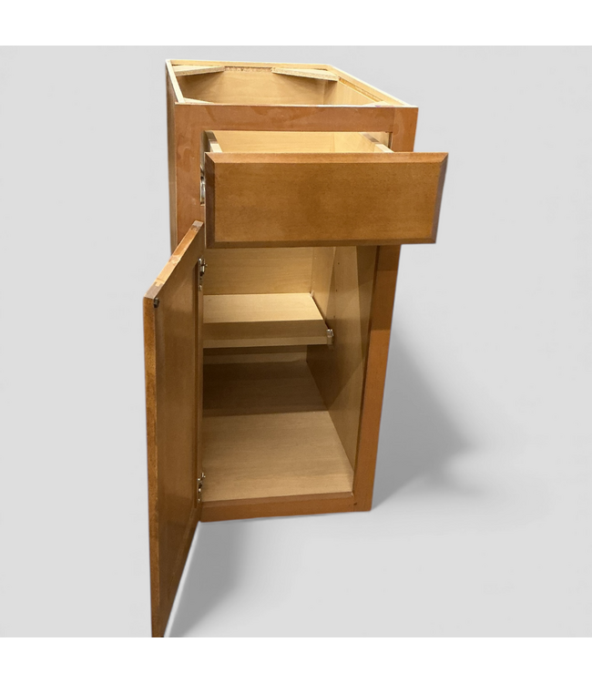 48821 Autumn Base Cabinet 15"W