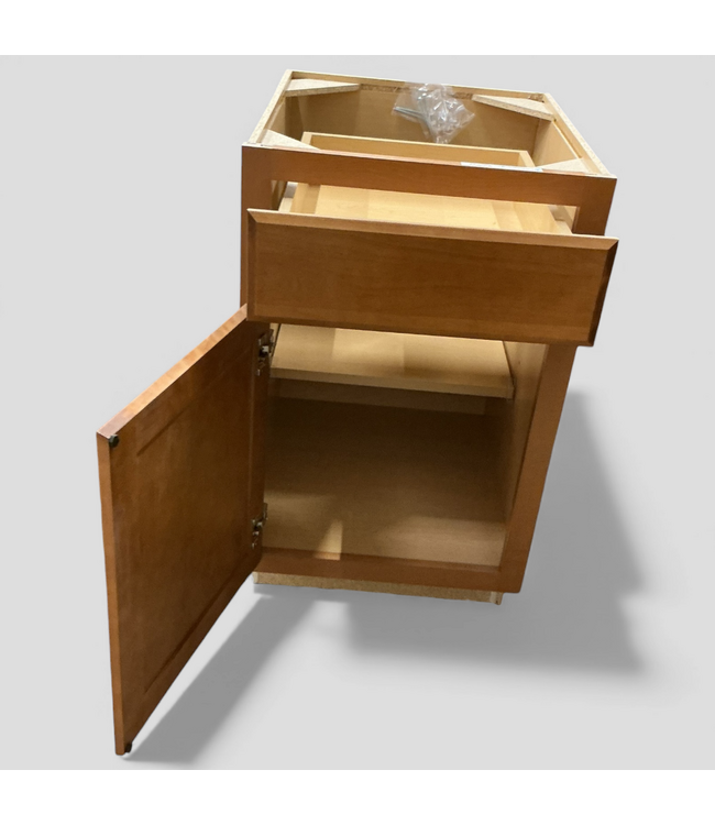 48916 Autumn Base Cabinet 18"W