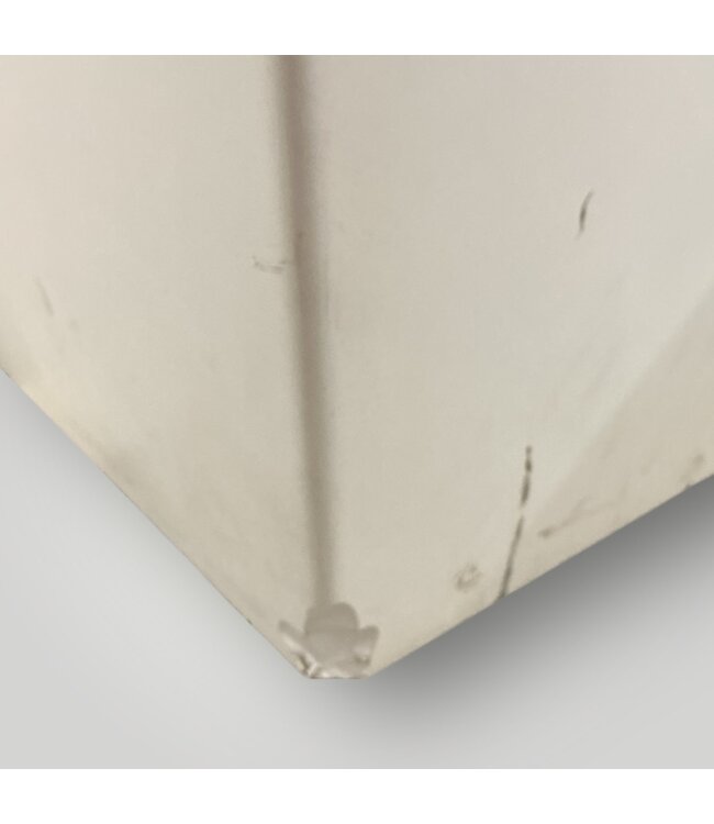 50054 Off-White Sloped Back Bathtub 67"