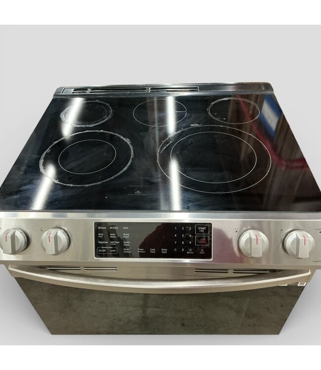 50253 Smart Slide Electric Range With Convection