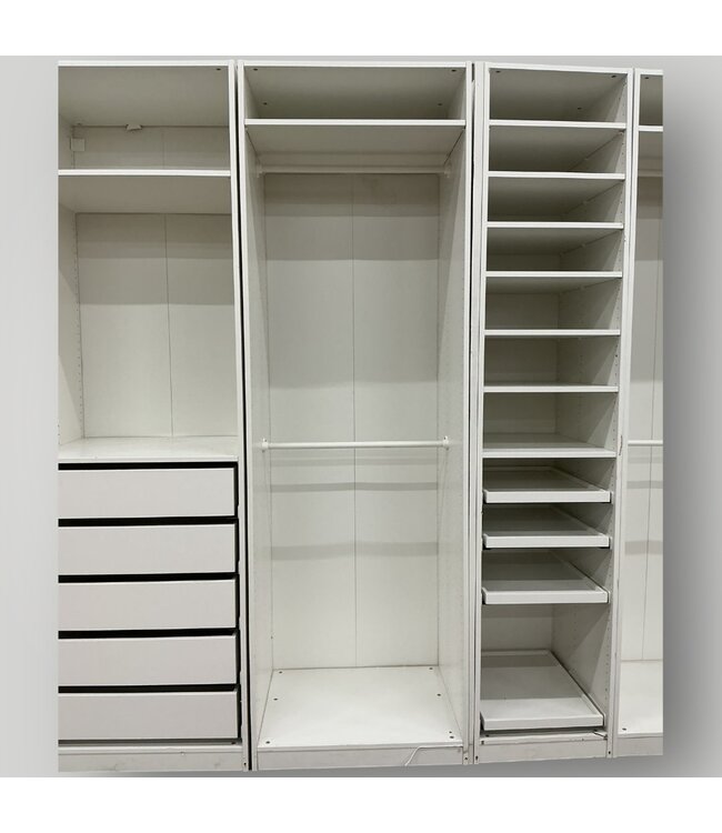 50428 White 12 Piece Closet Shelving System