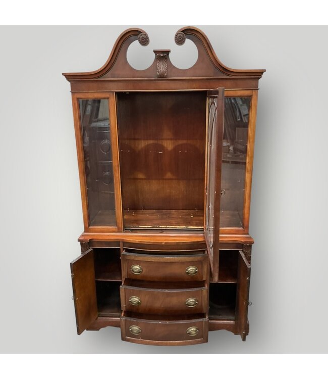 50686 Vintage Mahogany China Cabinet 46"W
