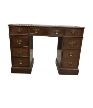 51428 Georgian Style Executive Desk 43.5"W