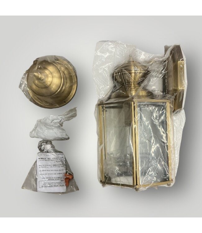 51911 Basic Outdoor 1-Light Antique Brass Wall Light