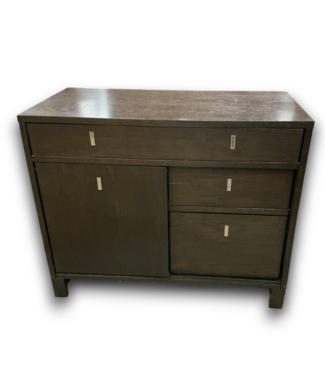 53132 Desk With Keyboard Pullout