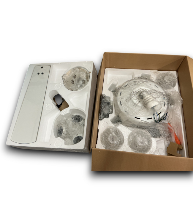 53758 52" Fresh White 5- Blade Ceiling Fan with Light