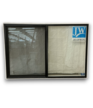 53886 Black and White Horizontal Sliding Window 71 x 47