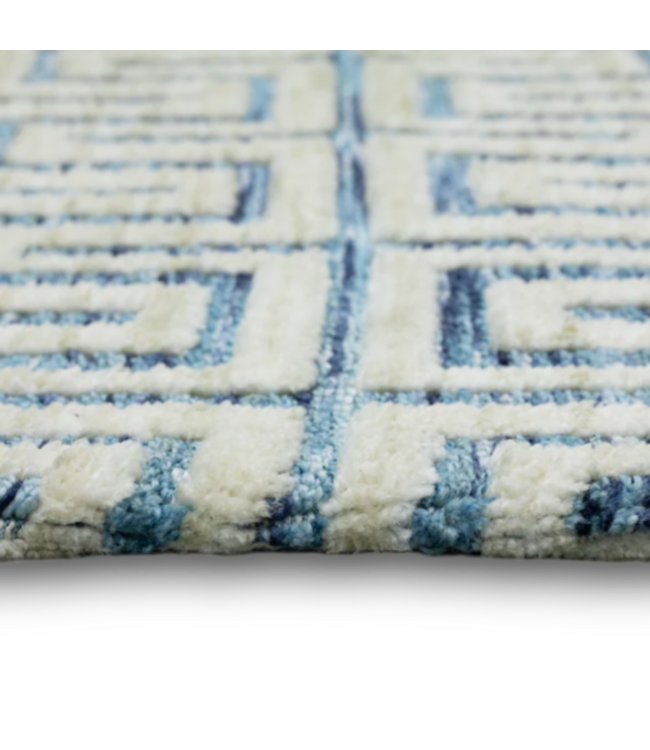 Bud's Warehouse 54916 7 X 10 Blue And White Mirrored Paths Area Rug