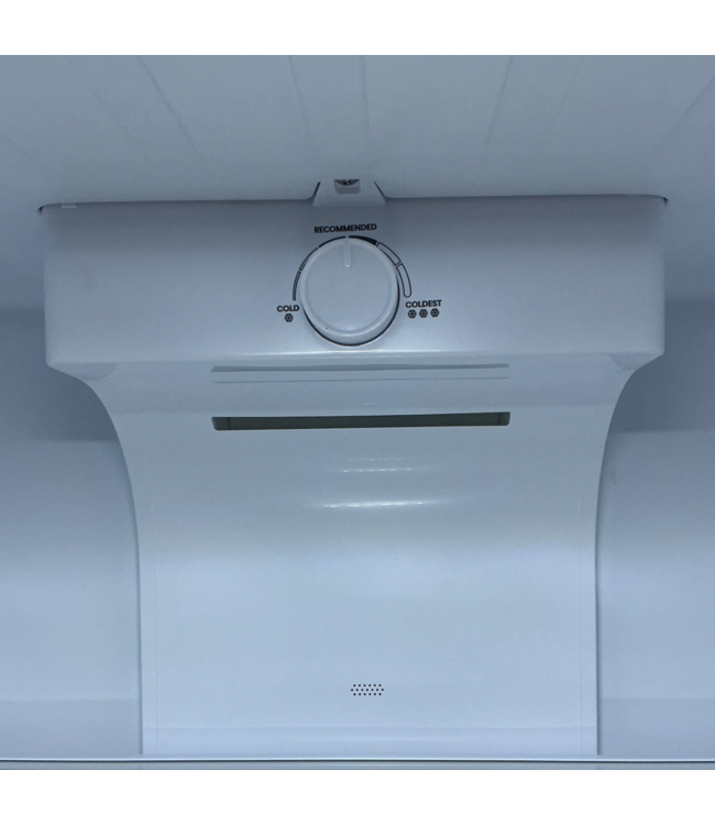 55522 White Top Freezer Refrigerator