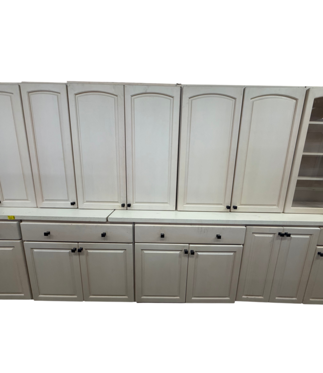 55756 Blush Ivory Cabinet Set Of 23-pcs