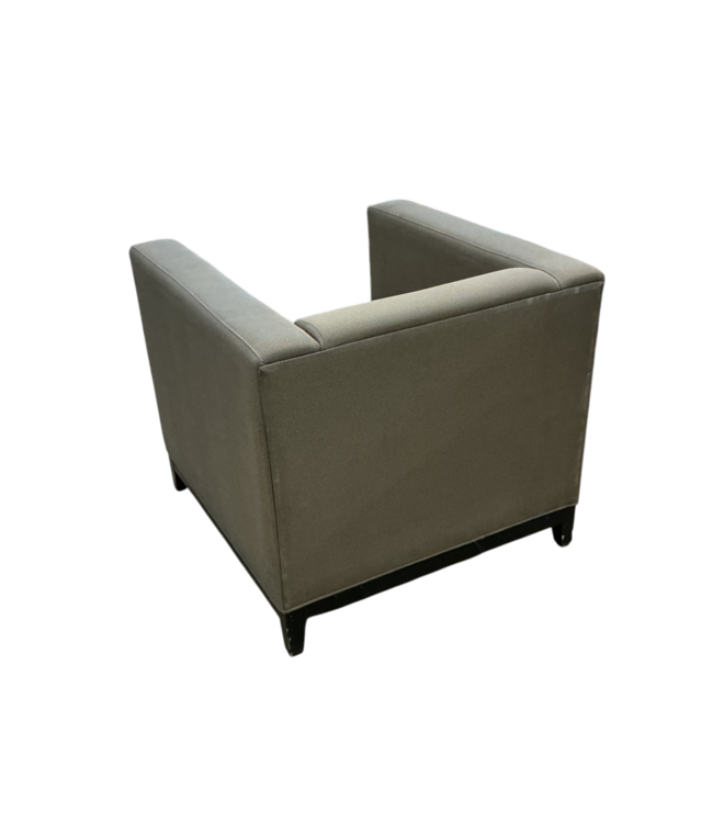 56170 32" X 33" X 28" Modern Club Accent Chair