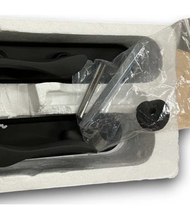 57522 Active Handle Left Hand For Hinged Door Black