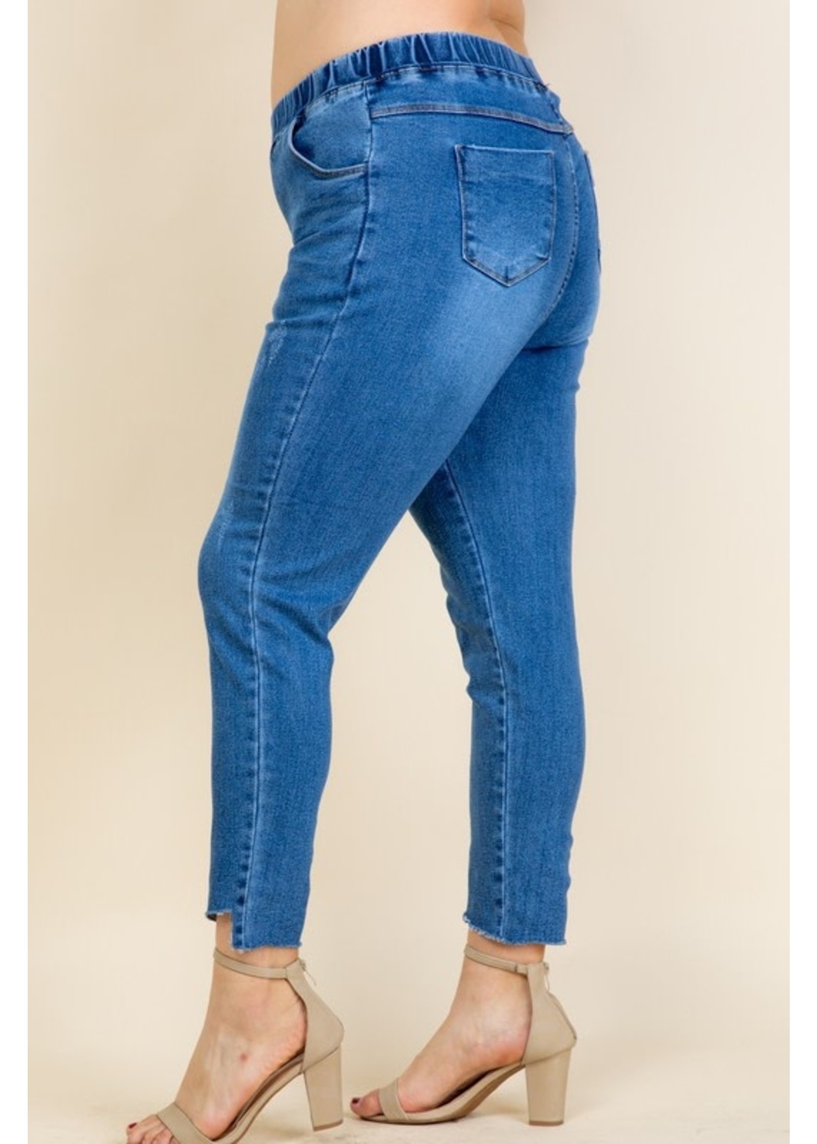 Skinny Jeans w/ Elastic Waist