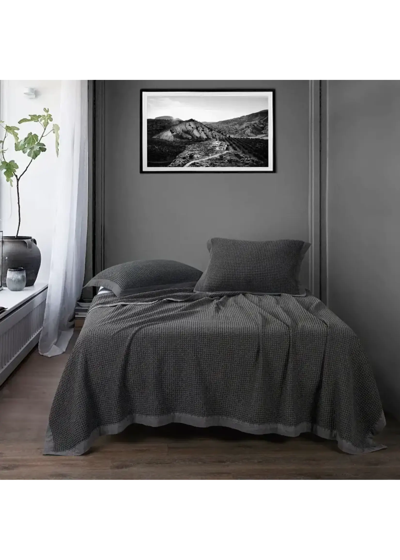 HIEND ACCENTS FULL/QUEEN, SLATE WAFFLE WEAVE COVERLET
