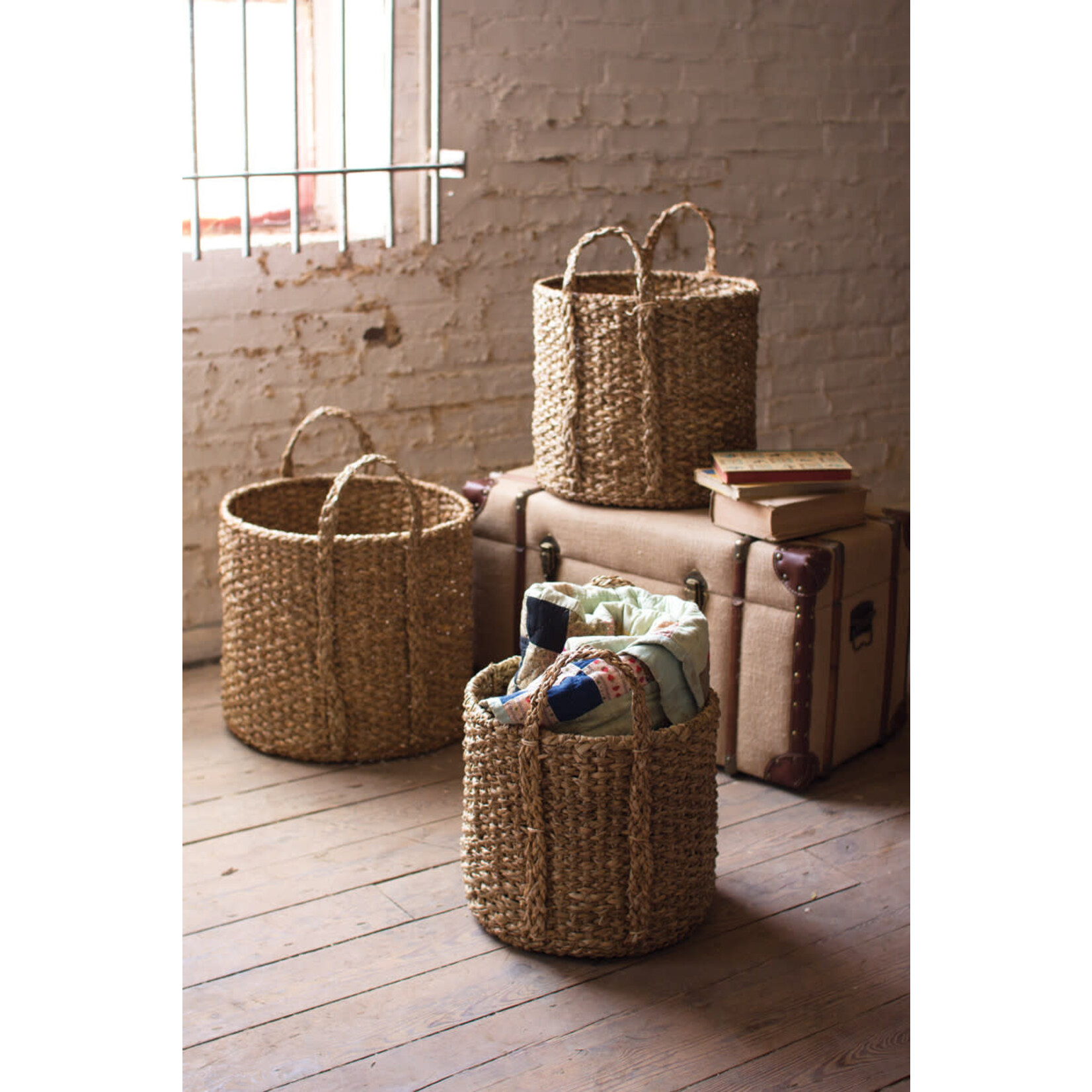 SMALL ROUND BRAIDED SEAGRASS STORAGE