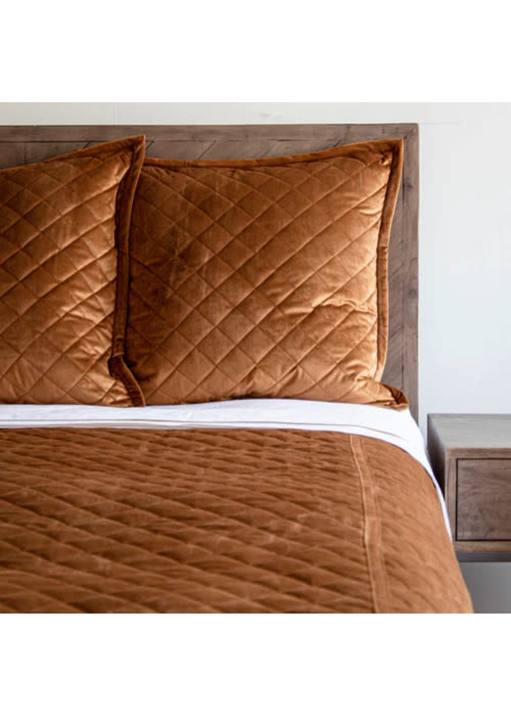 ANN GISH VELVET COVERLET SET AMBER- QUEEN