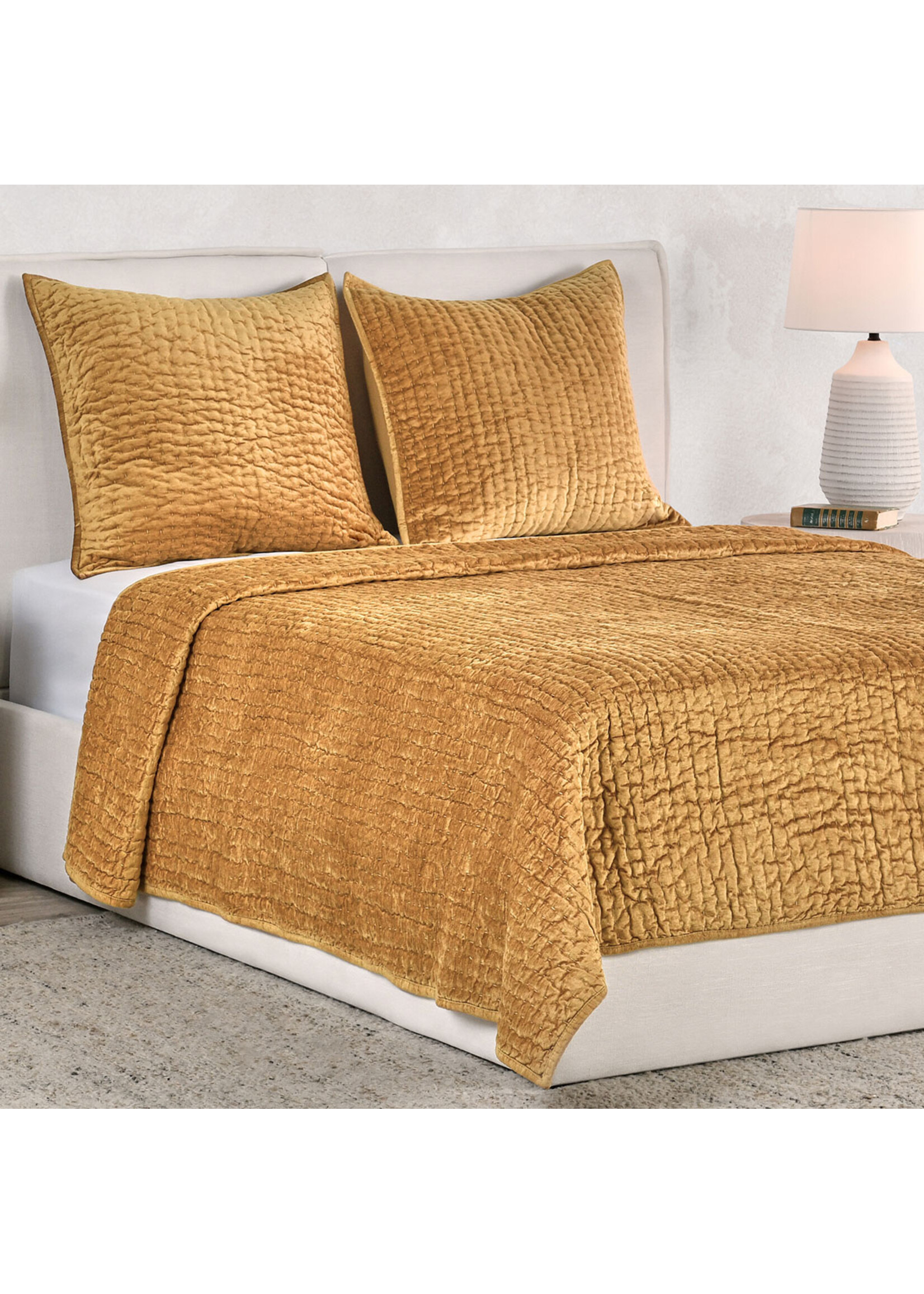 BARI VELVET HONEY GOLD 3PC QUEEN QUILT SET