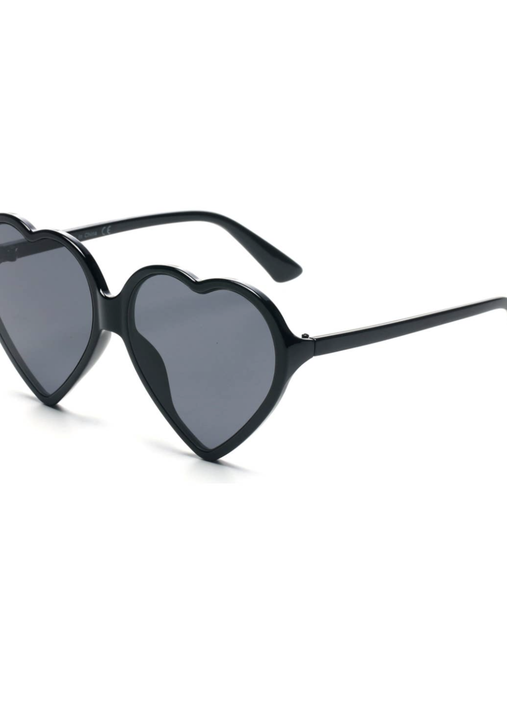 August Avenue Eyewear Lovestruck | Heart Sunglasses