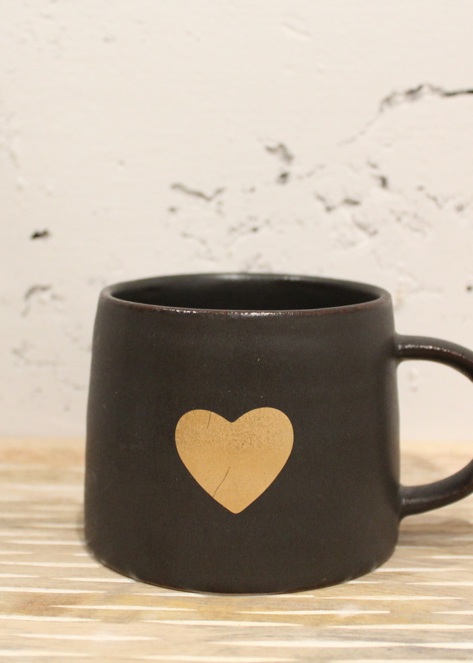 Indaba Trading Co Gold Heart Mug | Black