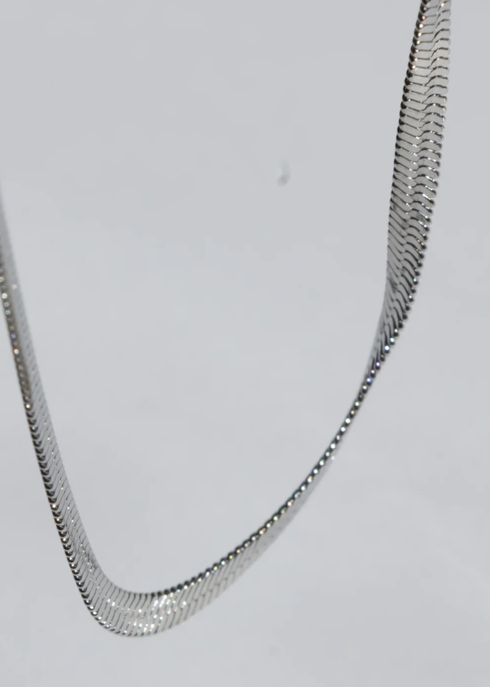 ZoeL Herringbone Necklace | Silver