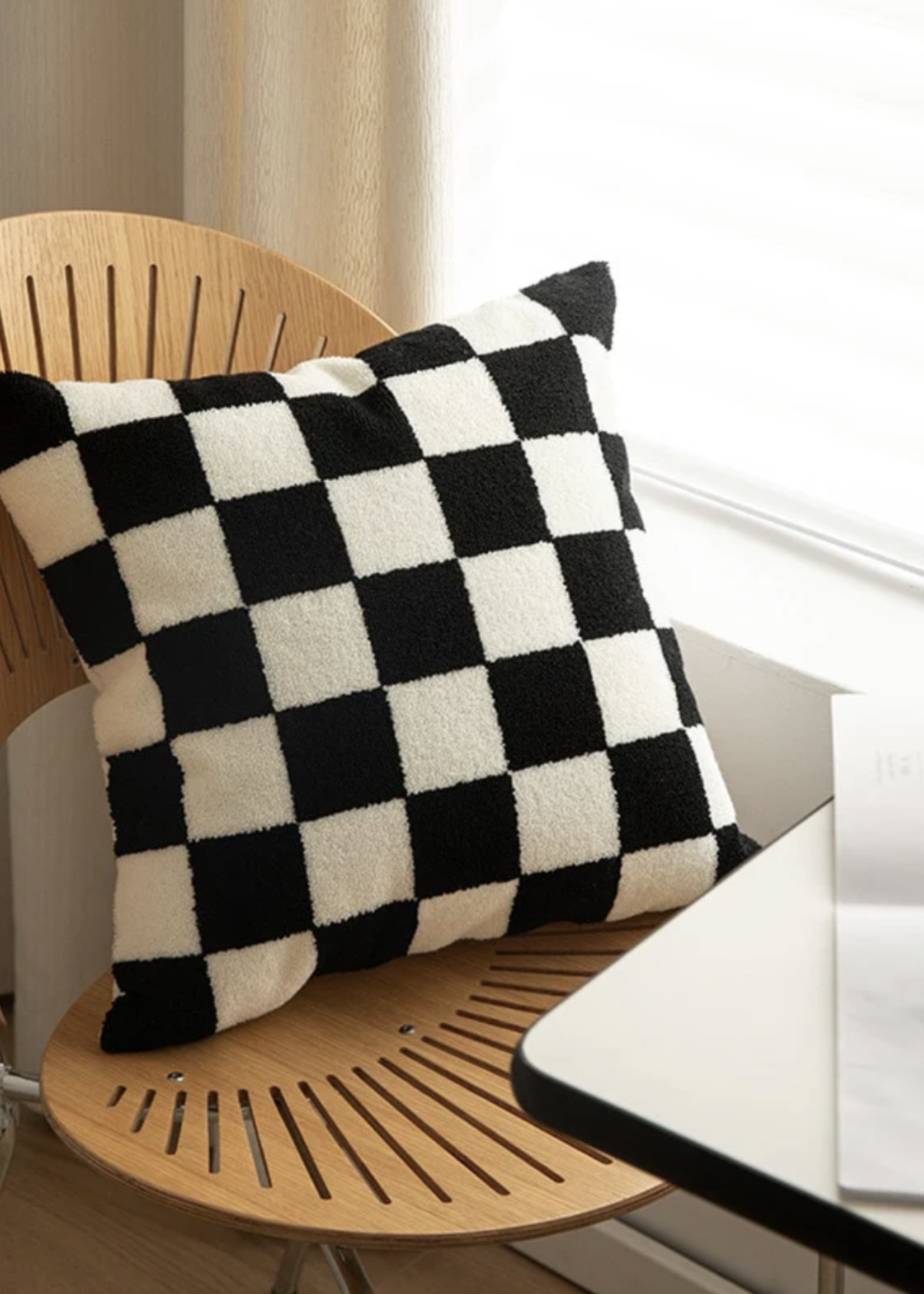 Nost Checkered Pillow | 2 Sizes