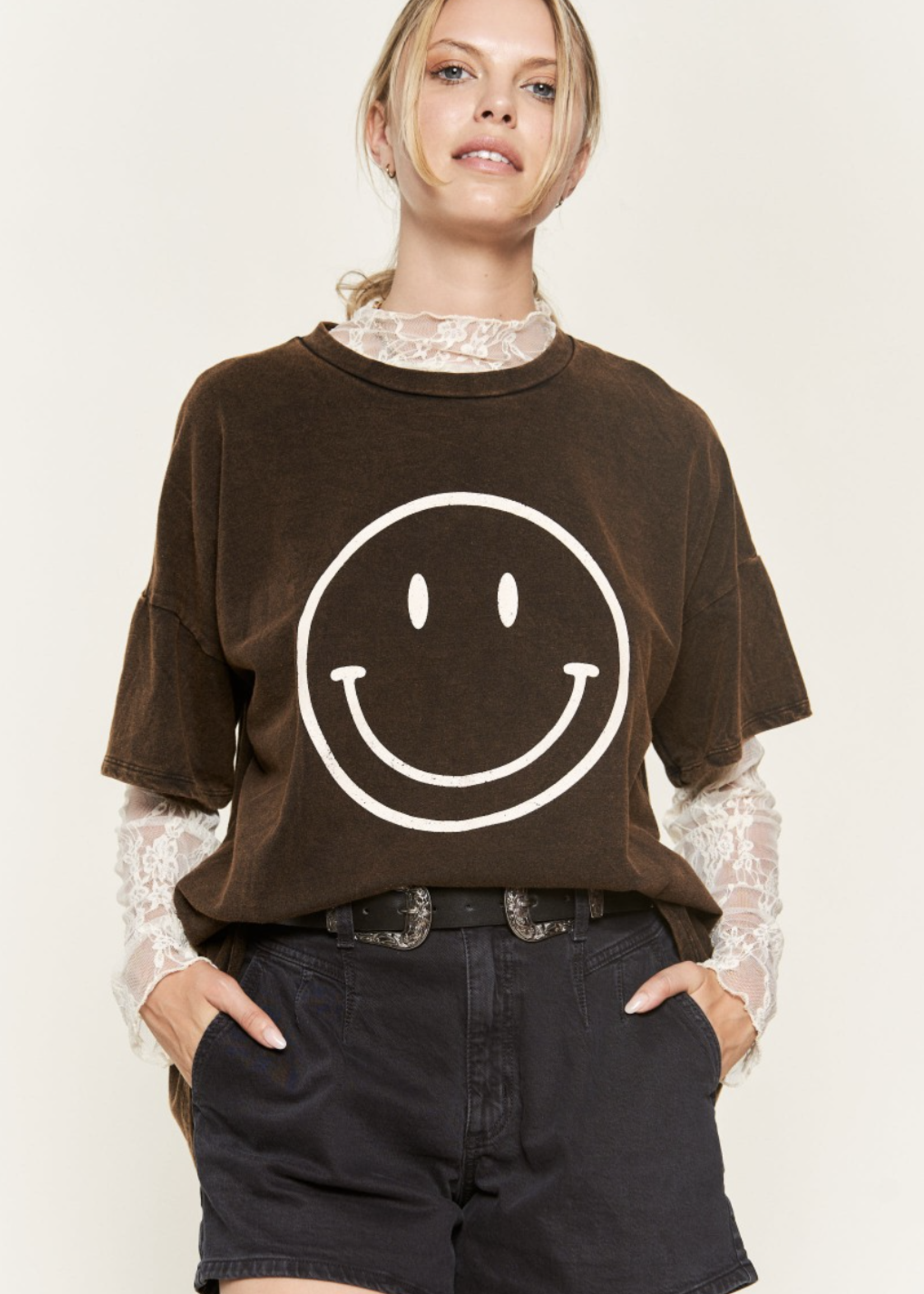 JBJ Smiley Oversized Tee | Washed Black