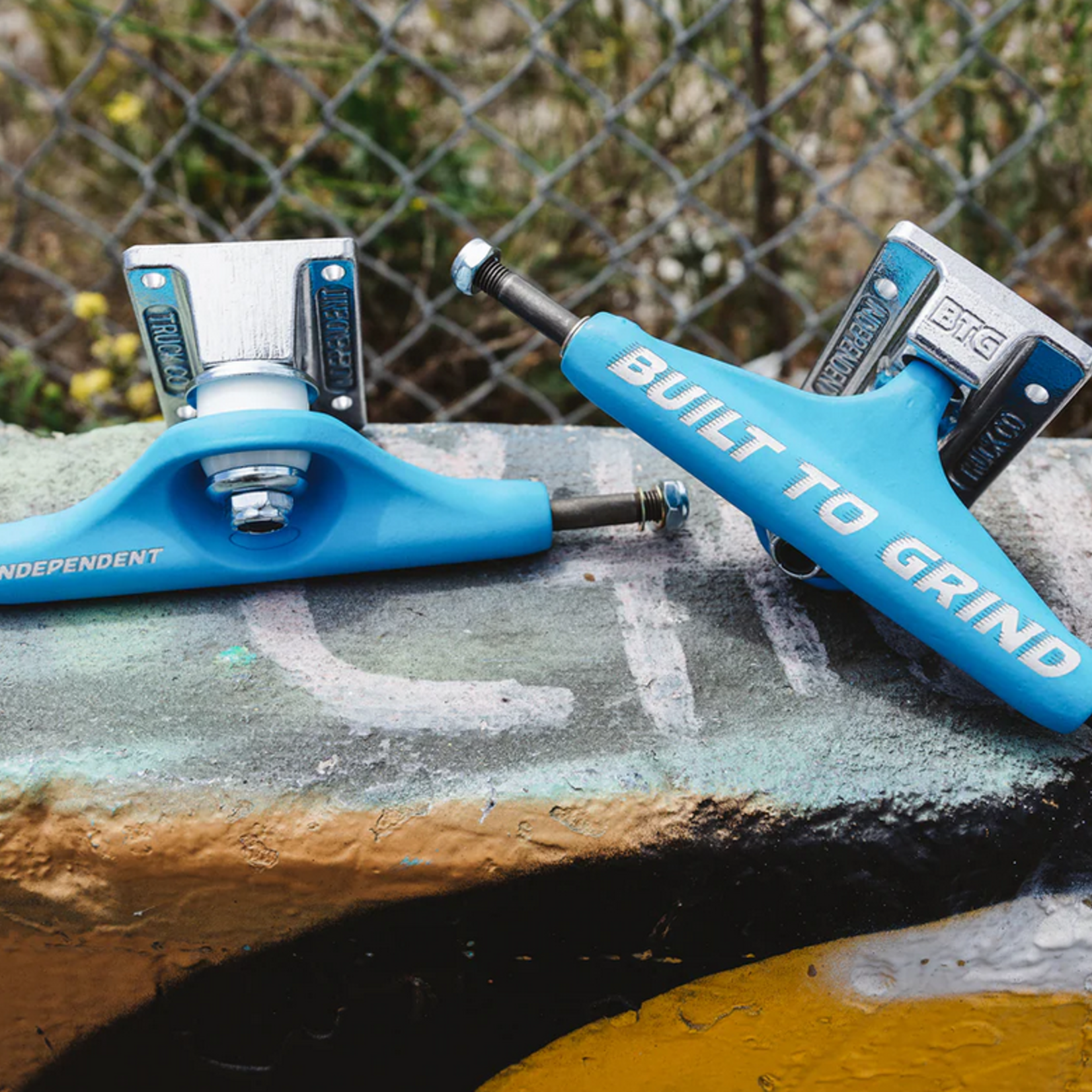 Independent TRUCKS STG 11 BTG SPEED BLUE SILVER 149