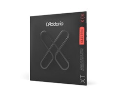 D'Addario D'Addario XT Electric Nickel Plated Steel Electric Guitar Strings, Light Top/Heavy Bottom, 10-52