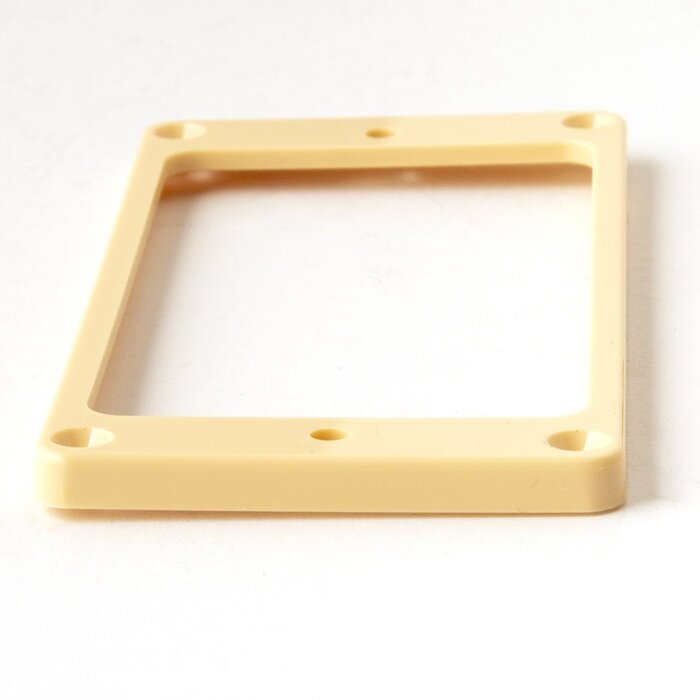 PRS Guitars PRS Pre-2011 Core Humbucker Pickup Rings (2), Straight, Creme (Trem Equipped)