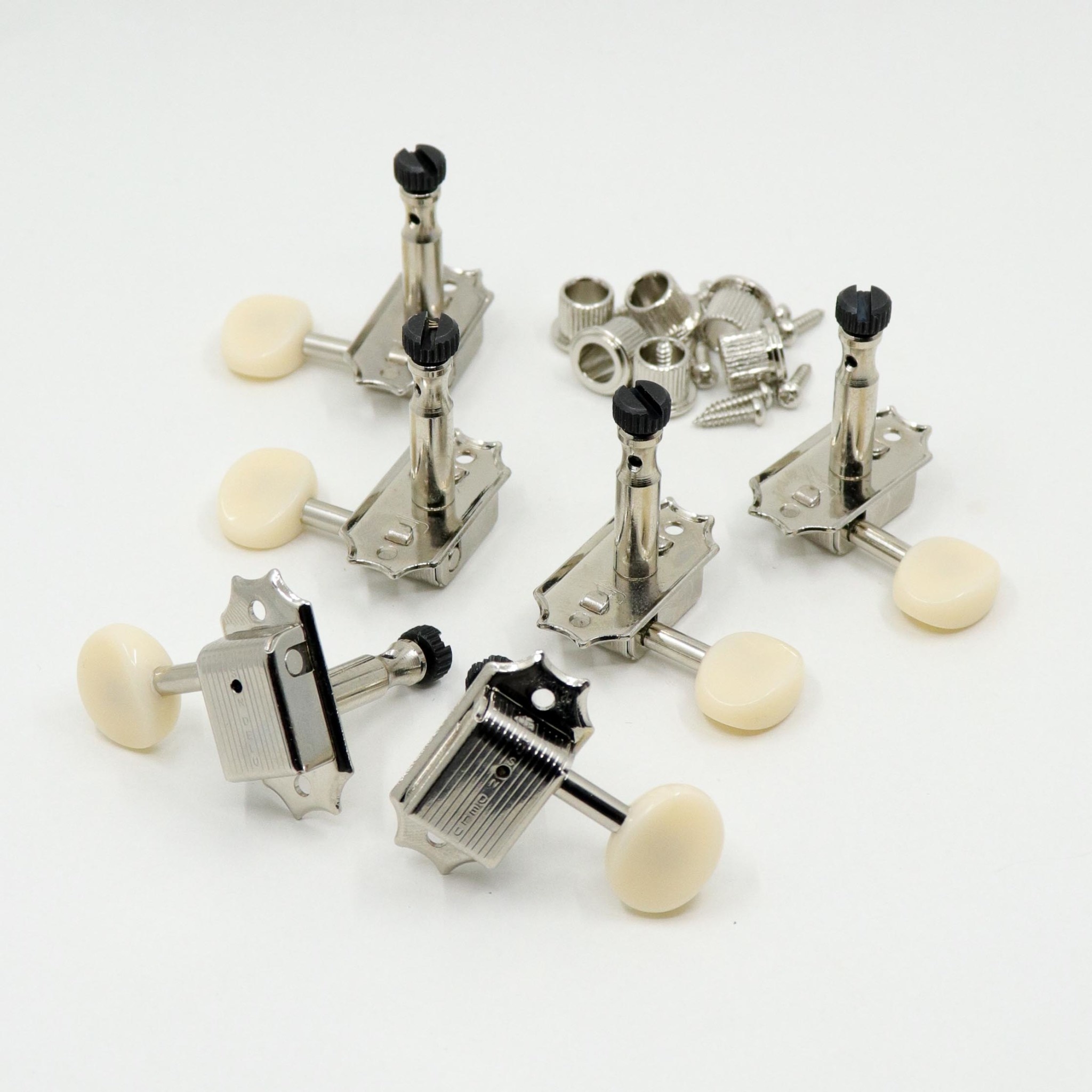 Kluson Kluson Deluxe Series Locking Tuner Set, Nickel - Cream Oval Button