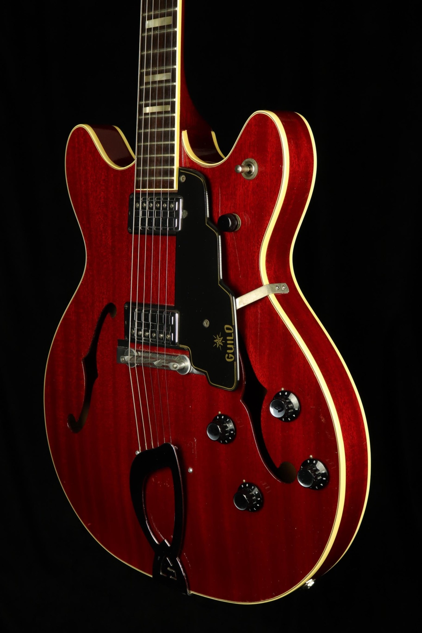 Guild 1967 Guild Starfire V - Cherry Red