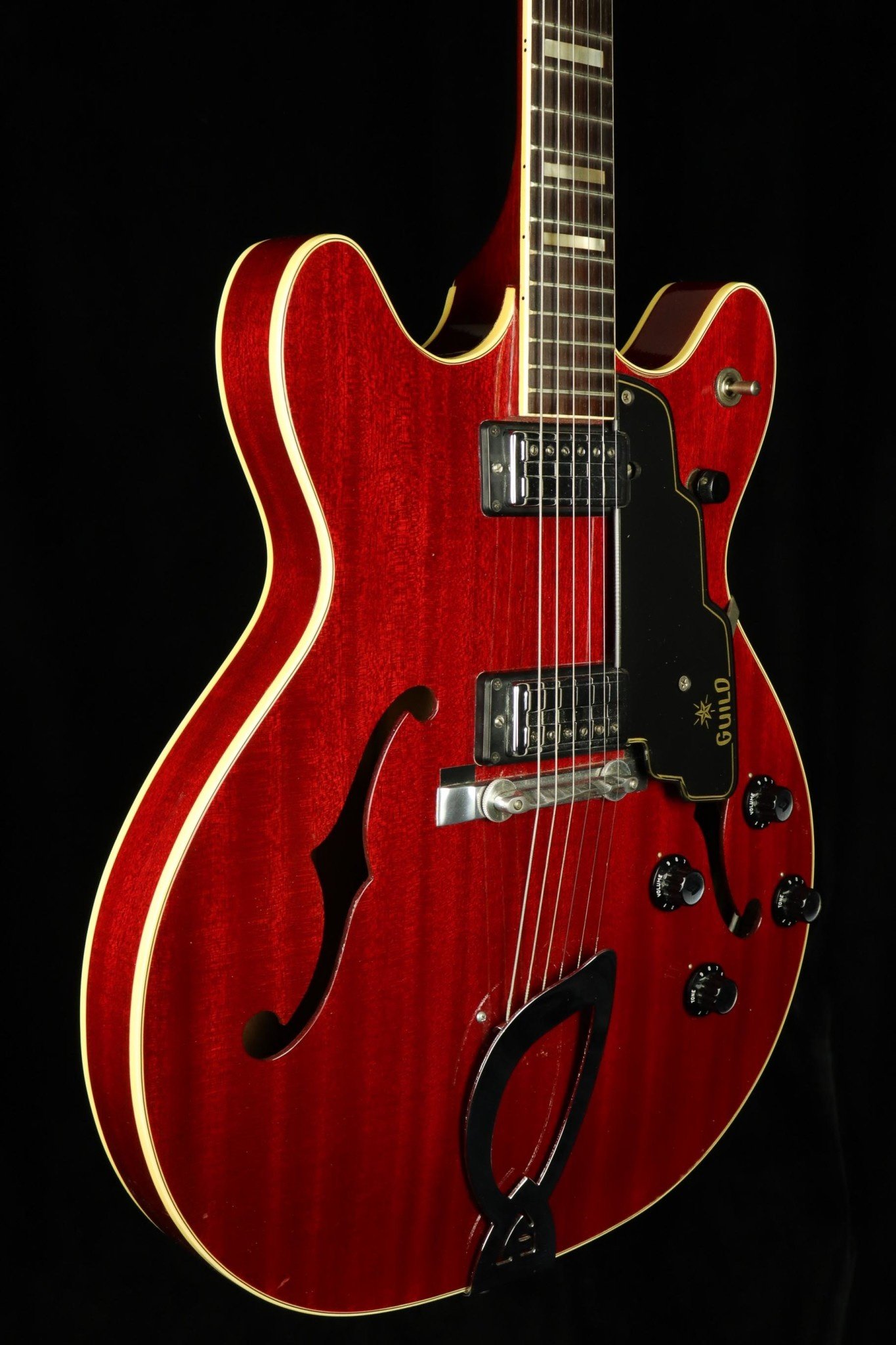 Guild 1967 Guild Starfire V - Cherry Red