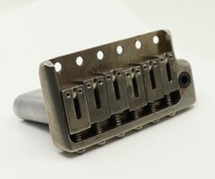 MannMade USA MannMade USA Tremolo Bridge - Nickel Relic - fits vintage Strat style guitars