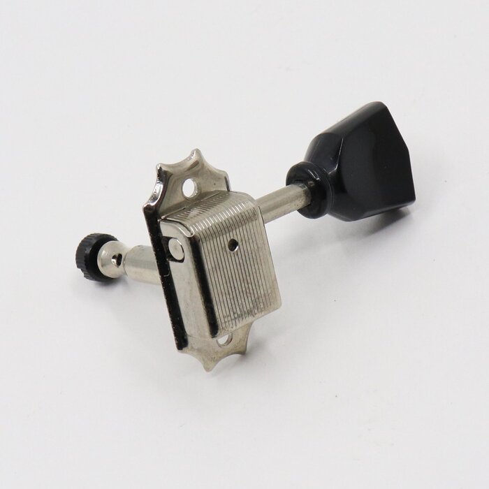 MannMade USA MannMade USA Vintage Style Locking Tuner - Bass side - Nickel,  Black Button