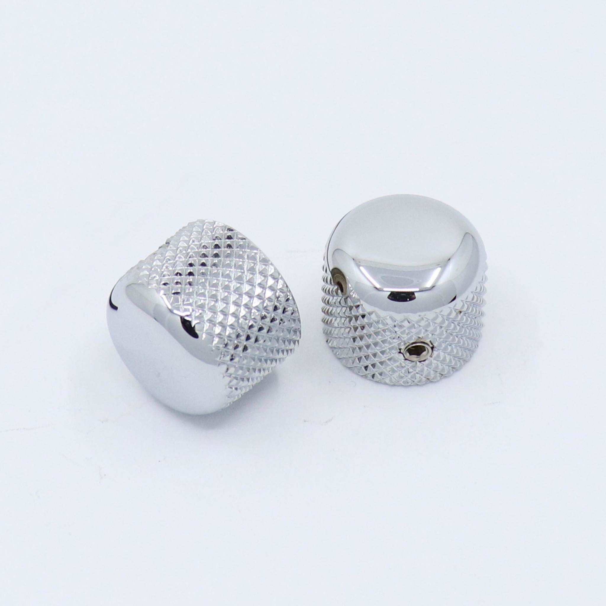 MannMade USA MannMade USA Medium Knurled Dome Top Knob - Shorty - Chrome - Set of 2