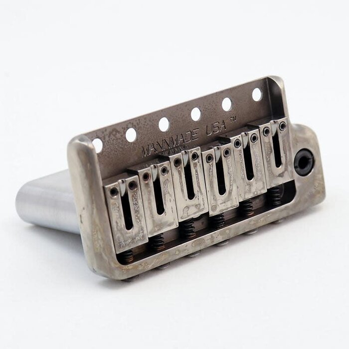 MannMade USA MannMade USA Tremolo Bridge - Nickel Relic - fits modern Strat style guitars