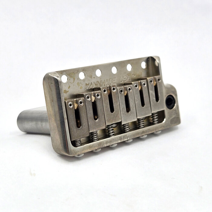 MannMade USA MannMade USA Tremolo Bridge - Nickel Relic - fits vintage Strat style guitars