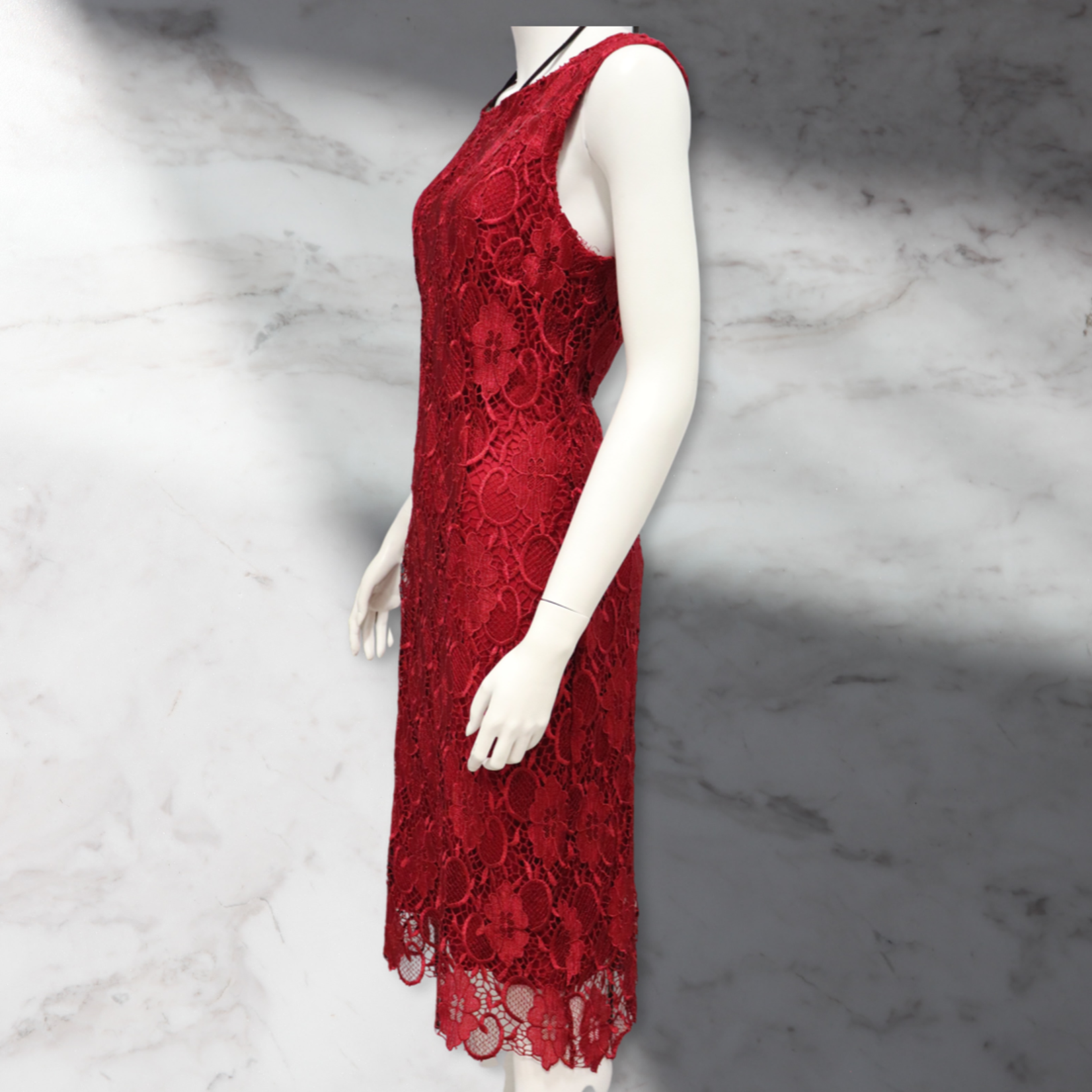 Yes A Dress Red Woven Poppy Lace Sleeveless Dress